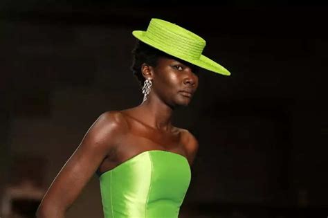 New York Fashion Week Spring/Summer 2022: Christian Siriano kicks off ...