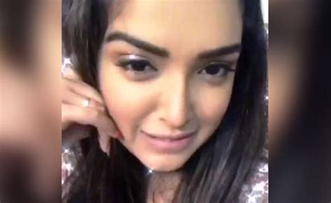 आम्रपाली ने दिलकश अदाओं से मचाया कोहराम, Belly Dance के बाद दिखाया देसी ...