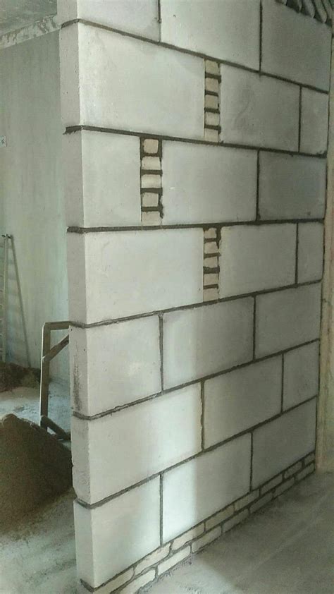 砌墙：1平米120墙用多少块砖-
