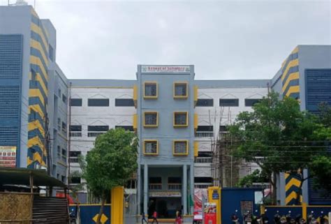 Nagpur Top CBSE School: Principal, Infrastructure, Achievement