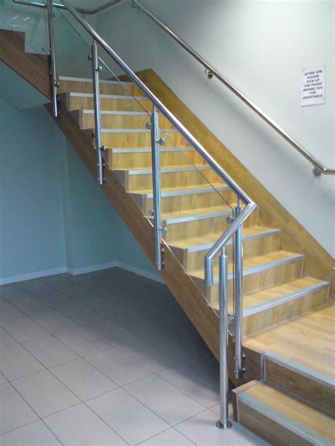 Tubular Stainless Steel Handrail System | BPI