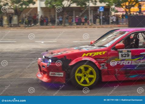 Nissan Cefiro A31 Drift Car in Indonesia Drift Series Local Drifting ...