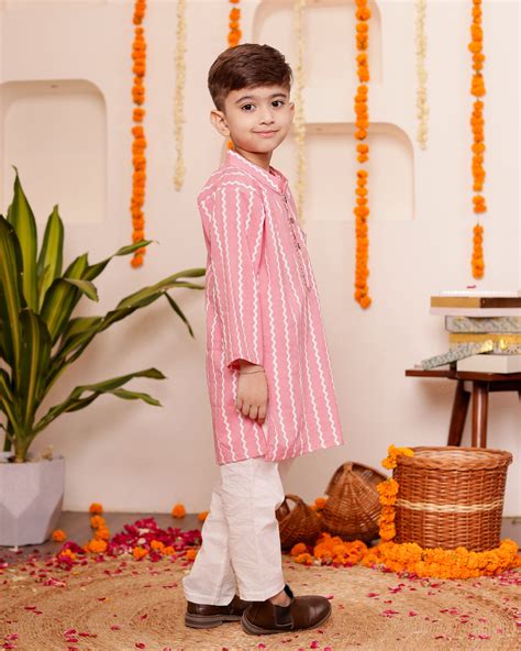 Boys Zigzag Pink Kurta Pyzama set – ShreeyasIndia