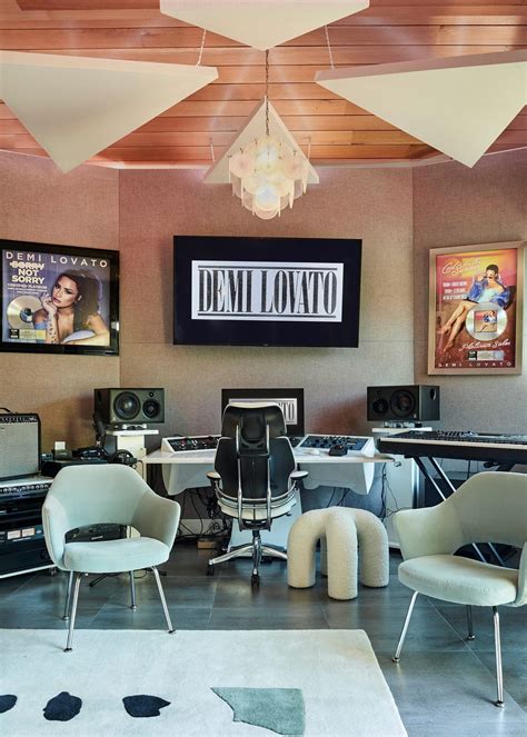 Take a tour of Demi Lovato's trippy modern farmhouse | Architectural ...