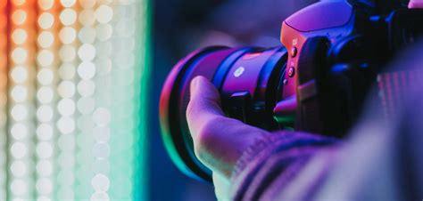 Internet Users Create Content 的图像结果