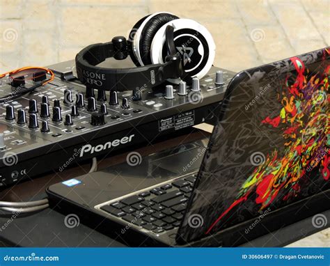 Pioneer DJ Set with Dell Laptop Outdoors Editorial Photography - Image ...