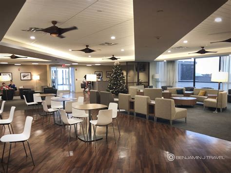 Plumeria Lounge Honolulu