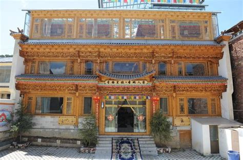 SHANGRI-LA TIBETAN FAMILY INN (Shangri-La County) - Hostel Reviews ...