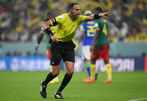 Soccer Referee 的图像结果