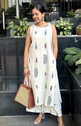 Off White Hand Block Print A-line Cotton kurta Set – Jaipuri Cotton