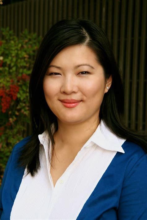 How Well Do You Know The Award-Winning Authors Headlining At The Jaipur ...