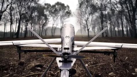 ലക്ഷ്യം കണ്ടെത്തുന്നതുവരെ കറങ്ങിനടക്കും, പിന്നാലെ ഇടിച്ചിറങ്ങി ...