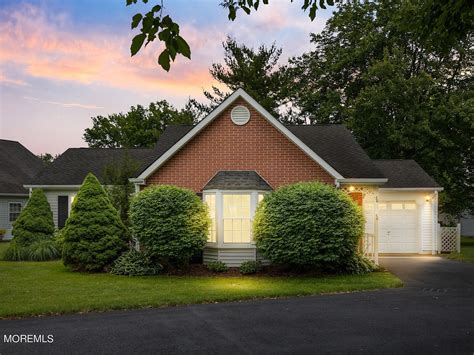 16 Gatley Close #1000, Freehold, NJ 07728 | Zillow