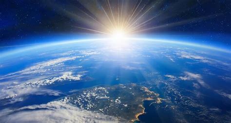 Earth Space 的图像结果