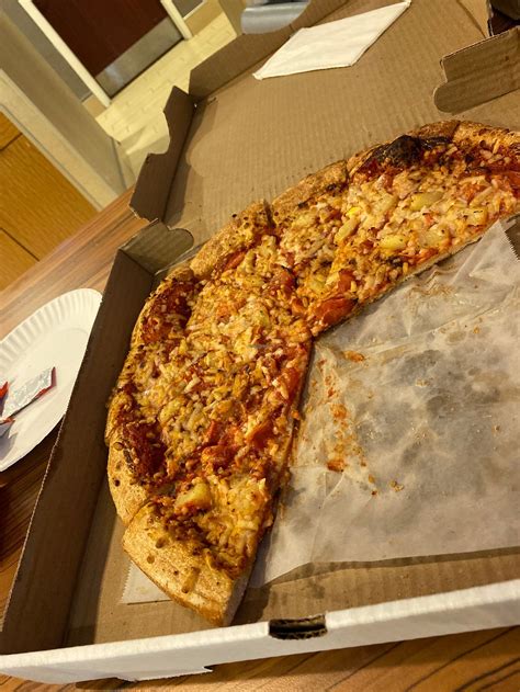 PVD Pizza - Warwick Rhode Island Restaurant - HappyCow