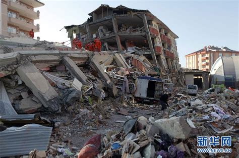 土耳其东部地震死亡人数升至264人_新闻图站_中国广播网-搜狐滚动