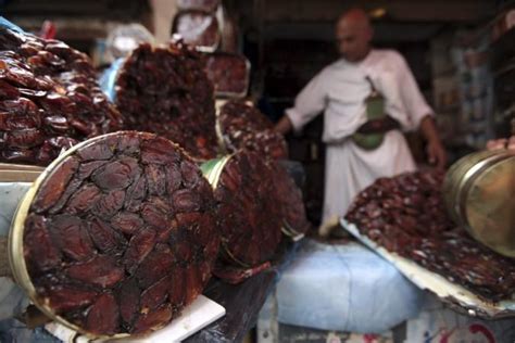 Ramadan 2017: Health tips to avoid fasting blues, Islamic facts and ...