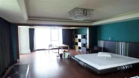 杭州逾千平米豪宅被法拍：一个卧室140平，6026万起拍