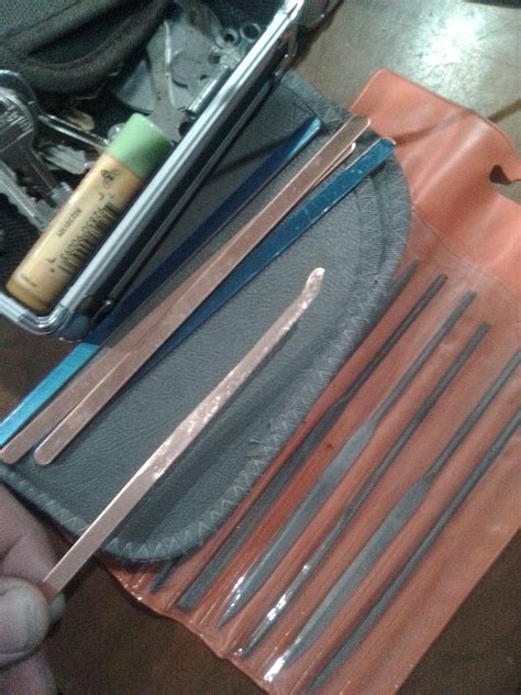 Homemade Lock Picks 的图像结果
