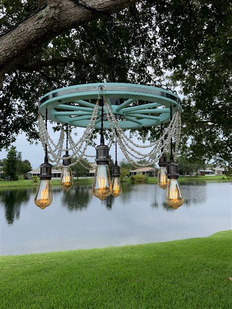 Wagon wheel chandelier with pearl beading – Artofit