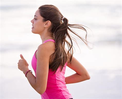 Collar Bone Exercises: Want A Collarbone Like B-Town Divas? Here’re 5 ...