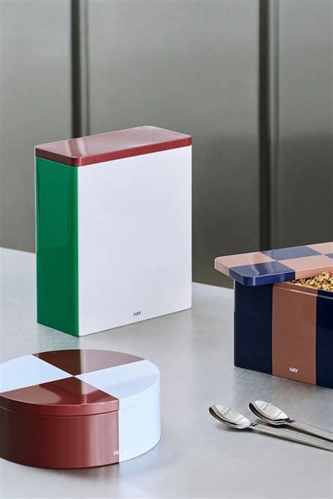 HAY container with a lid Tin Container XL/20 x 10 x 24 cm at PRM US