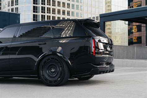 Urban Automotive Tricks Out Range Rovers and Rolls-Royces With Carbon Fiber Kits at SEMA ...