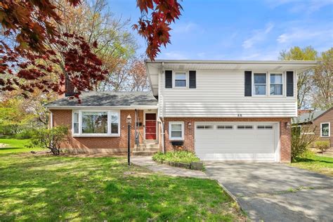 88 Lawler Rd, West Hartford, CT 06117 | Homes.com