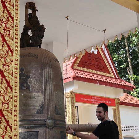 Wat Thmey (Killing Fields) (Siem Reap) - 2018 What to Know Before You ...