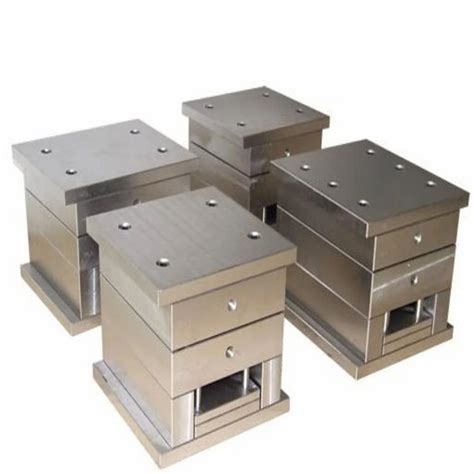 Plastic Mould Base - 30HRC Plastic Mould Base Manufacturer from Chennai