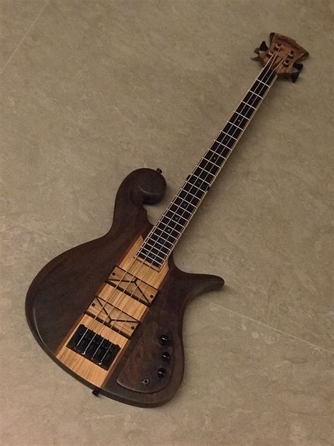 4-String Basses | Carl Thompson | Fine Handmade Instruments