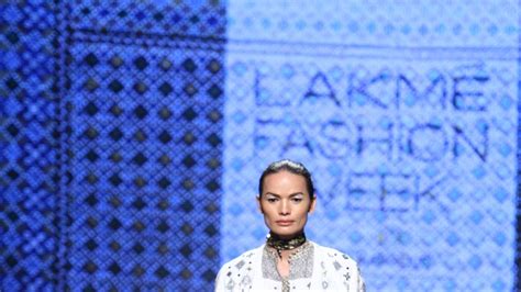 Shrujan at Lakmé Fashion Week Summer/Resort 2017 | Vogue India