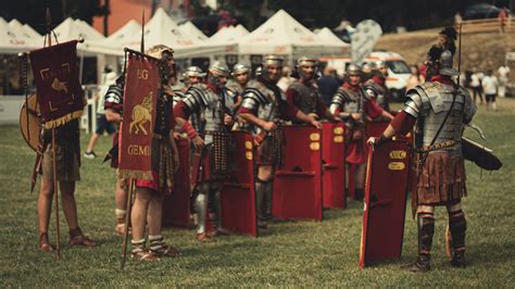 Lethal war machine: Weapons and armour of the Roman legions - History ...