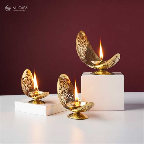 Handcrafted Lotus Diyas - Designer Gift Store | Nu Casa