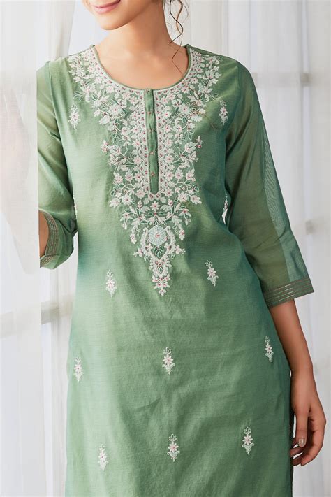 Buy Sape Green Yard-Dyed Straight Kurta Online at Biba India