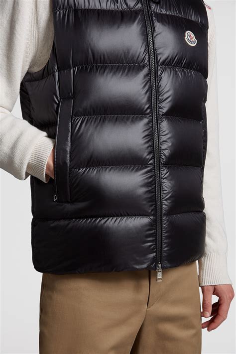 Moncler puffer vest mens online
