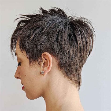 31 Best Layered Pixie Cut Ideas for a Short Crop with Movement