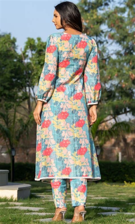 Multi Color Floral Kurta Set – House Of Jamoti