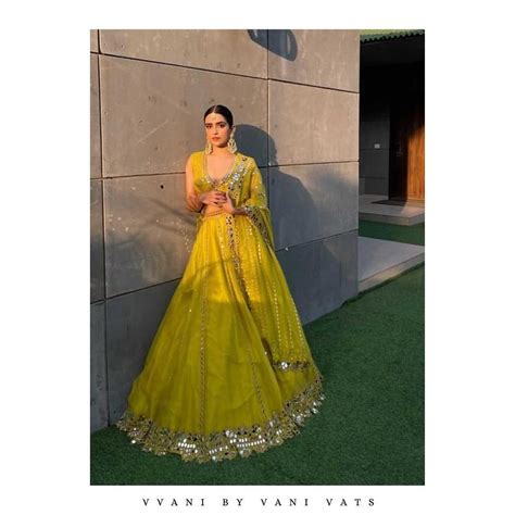 Haldi Dresses- 7+ Haldi Dress for Brides That Serve the Looks