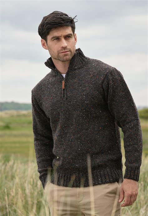DONEGAL WOOL MENS HALF ZIP SWEATER: Z 2040