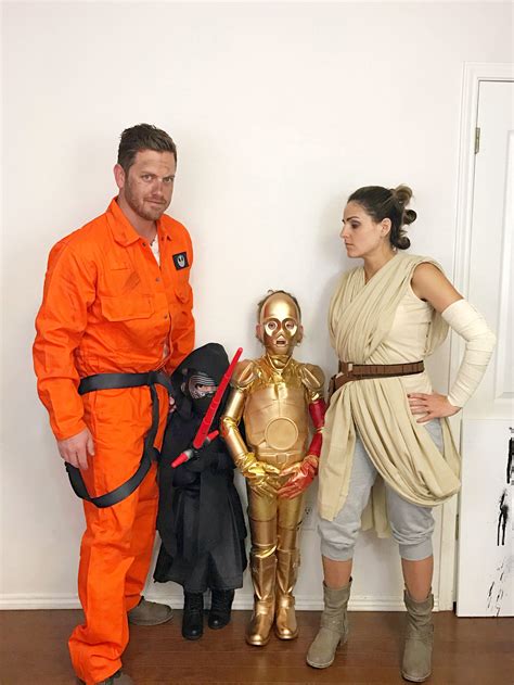 Family Star Wars: The Force Awakens Costumes for Halloween - Fab Everyday