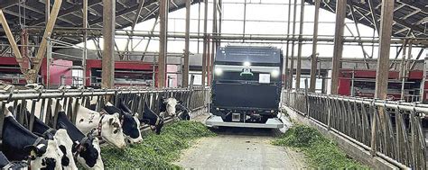 Landwirt testet Lely Exos: Erfahrung mit dem Mäh- und Fütterungsroboter ...