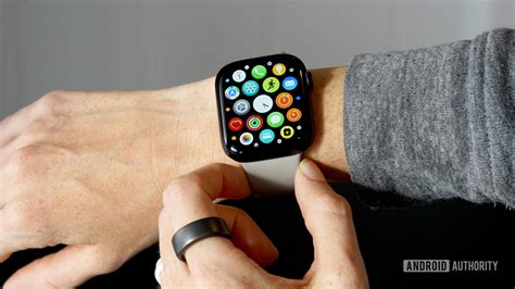 Oura Ring vs Apple Watch: A battle of form factors - Blog - Creative ...