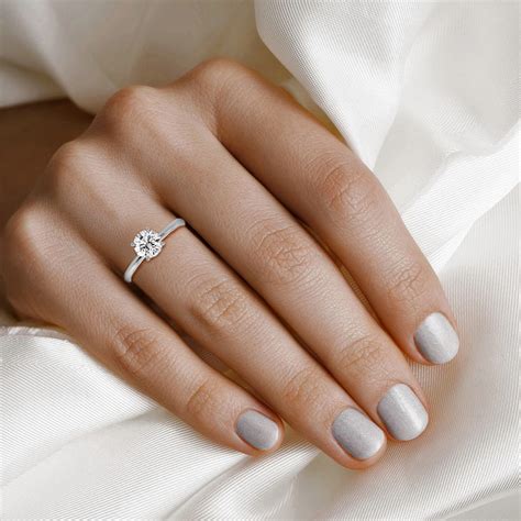 Gold & Diamond Rings – Certified 14K/18K light weight Daily Jewellery ...
