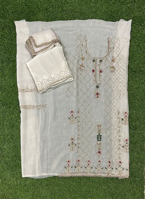 Off white Glass Shimmer Suit | Party Wear | Wedding | Jaggo | Ring Cer ...