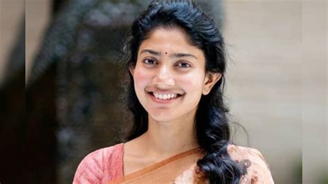 సాయి పల్లవి కెరీర్‌లో అదే కష్టమైన సన్నివేశమట.. | సినిమా - News18 తెలుగు