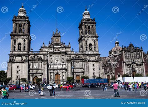 El Zocalo in Mexico City, with Cathedral Mexico Ci Editorial Stock ...