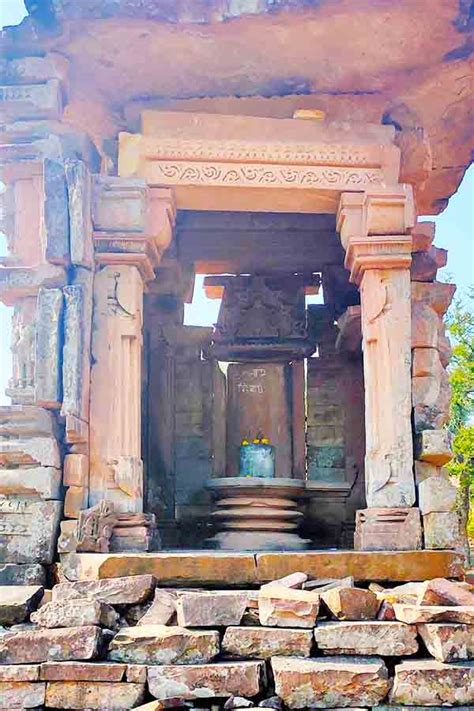 Linga of Mahadeva Temple, Dudhai Village, Lalitpur District, Uttar Pradesh