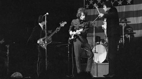 tested by research: Coming In November: Bob Dylan - The 1966 Live ...