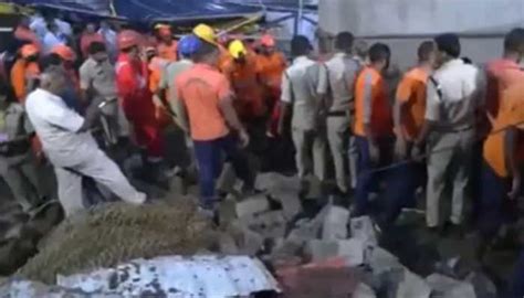 Visakhapatnam Temple Tragedy: 7 Dead, 4 Injured In Platform Collapse ...